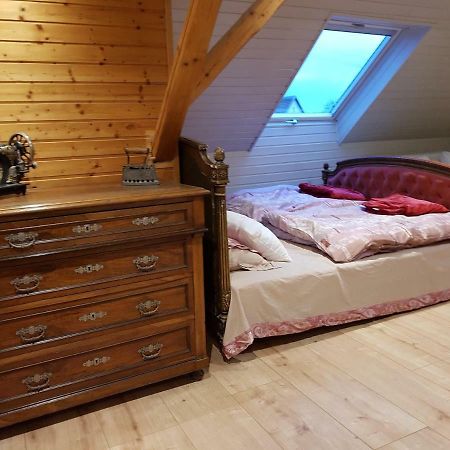 Zucht- Und Ausbildungsstall Rubly Kleinbundenbach Buitenkant foto